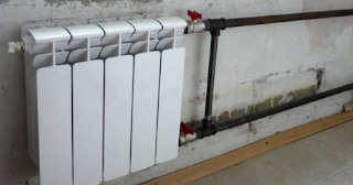 Установка биметаллических радиаторов отопления в квартире в Североморске - от 2082 руб.